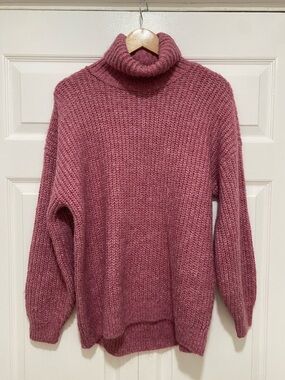 Women’s Cozy Roll-Neck Sweater - Dusty Rose